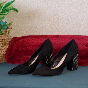Jessica Simpson Black suede pointy toe pump w/studded block heel